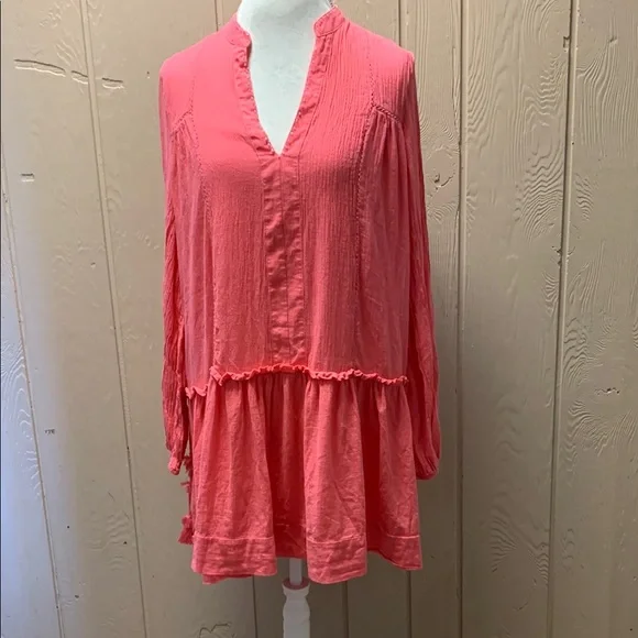 Pomander Palace Tunic - Picture 1 of 10